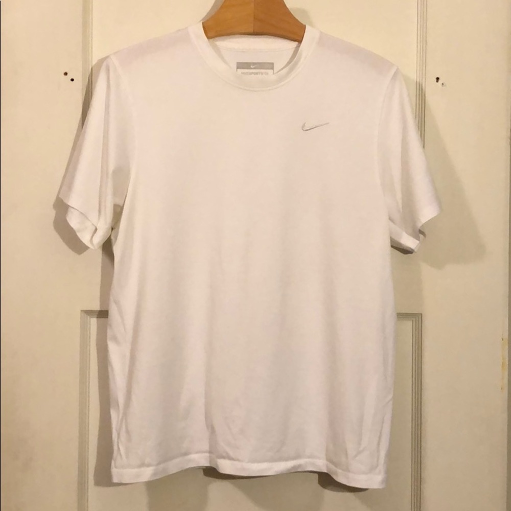 Nike Dry-Fit Sports Tee Shirt